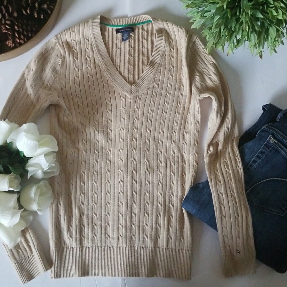 Tommy Hilfiger sweater